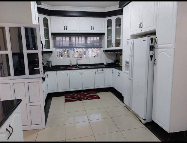 4 BEDROOM HOUSE FOR SALE IN NEW GERMANY